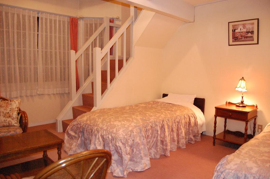 Petit Hotel And Restaurant Air Mail Hakuba Zimmer foto